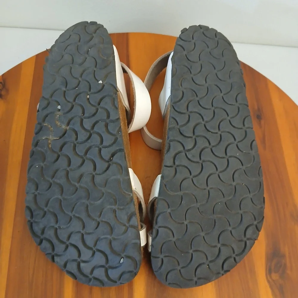 Birkenstock Yara Womens 39 White Slides Sandals Corkboard Straps